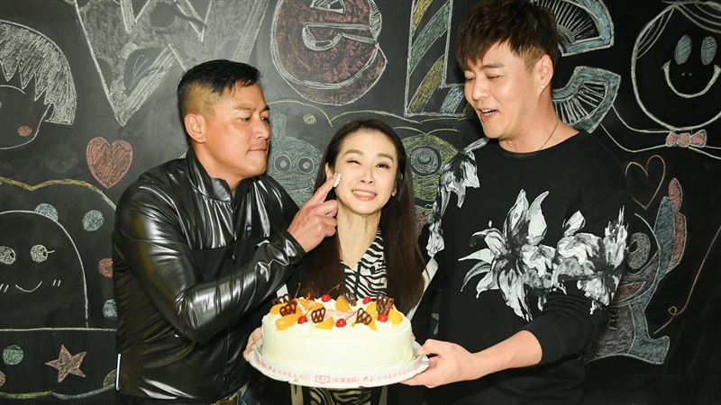 險開除　《炮仔聲》惡女被惡整飆淚