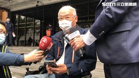 知名廣告製作人范可欽到台北地檢署出庭應訊。（圖／記者楊忠翰攝影）