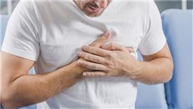 莫名力量,發涼,脖子,勒脖,毛衣穿反,醫生,（圖／翻攝自freepik）