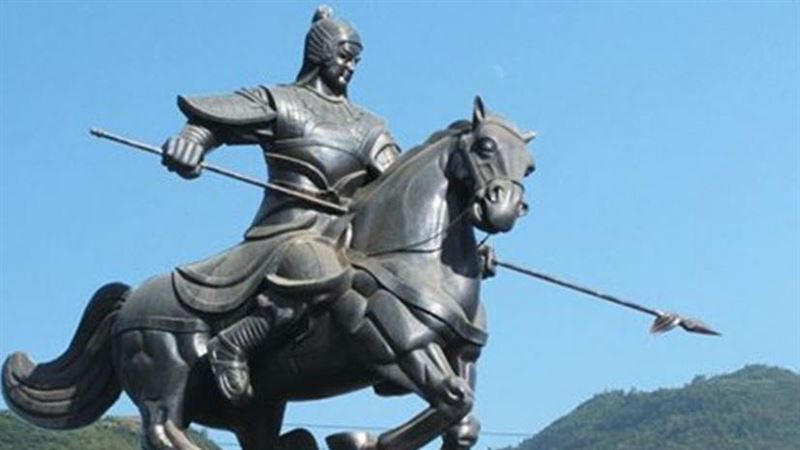 打到曹操割鬚棄袍　馬超為何不被重用
