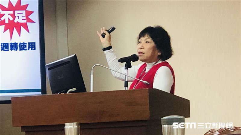 葉毓蘭自爆氣炸鍋「蒸口罩」險失火！