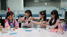 ▲成員冼迪琦誤答膝蓋。（圖／哈囉！我是格格提供）