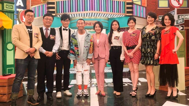 鍾欣凌媽當媒人超狂　于美人笑想結婚
