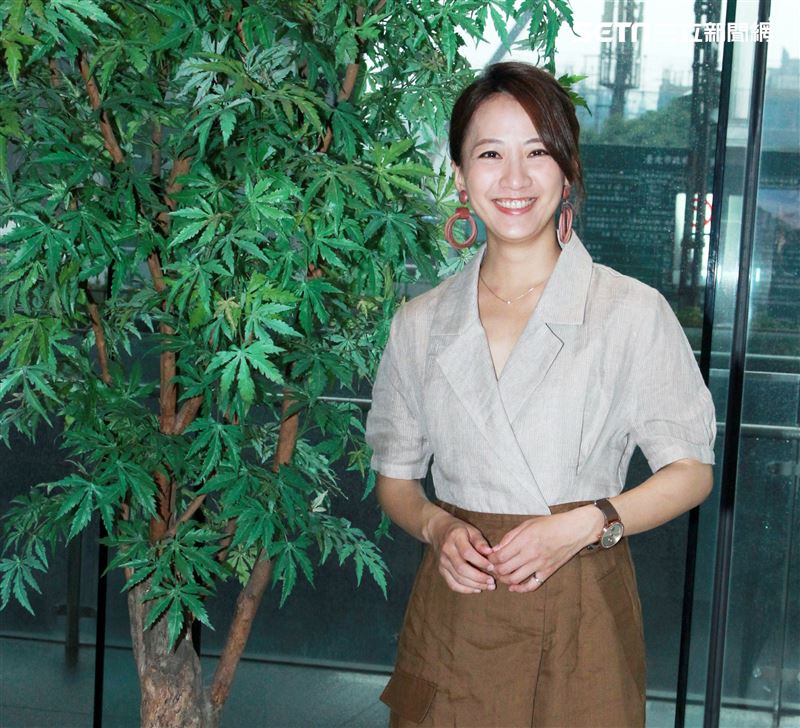 范宸菲三立新聞網專訪。（記者邱榮吉/攝影）