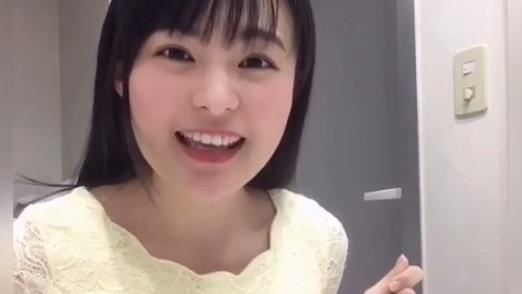 女星拍洗手影片　驚人乳量讓粉絲歪樓
