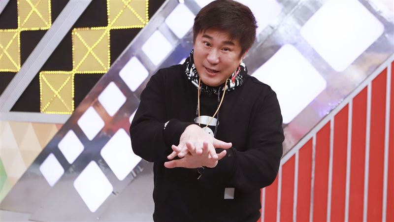 胡瓜捐善款　贊助劉真4歲女霓霓學費