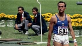 ▲義大利田徑名將薩比亞（Donato Sabia）染上武漢肺炎過世
，享年56歲。（圖／翻攝自推特）