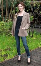 張景嵐接受三立新聞網專訪。（記者邱榮吉/攝影）