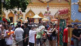 ▲潑水節今年泰國政府宣布嚴禁慶祝。（圖／擷取自Flickr）
