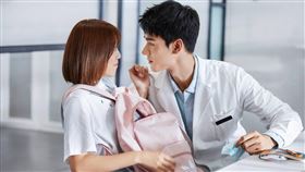 劉人語、龔俊。（WeTV提供）