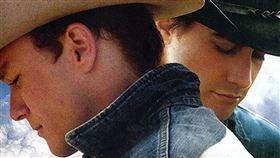 李安執導的《斷背山》傑克吉倫霍／希斯萊傑。IMDB