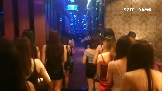 獨／上岸後收入零　直擊酒店妹領紓困