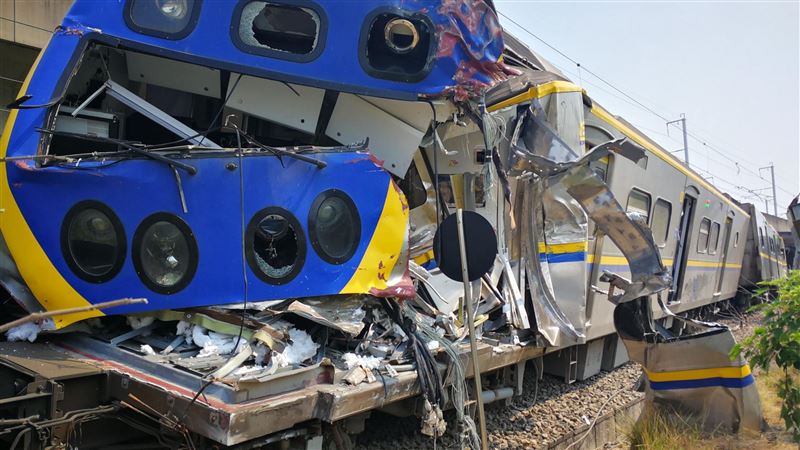 火車猛撞聯結車全毀⋯天價求償金曝光