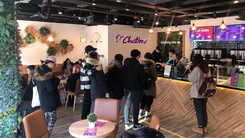 疫情波及手搖飲營收　六角雅茗抗逆風