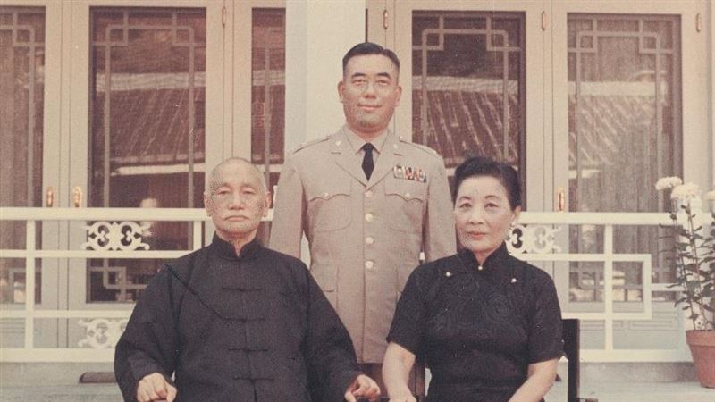 書摘／面對風雨郝柏村這四個字回應