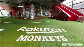 桃園捷運體育園區站主題車站。（圖／記者王怡翔攝影）