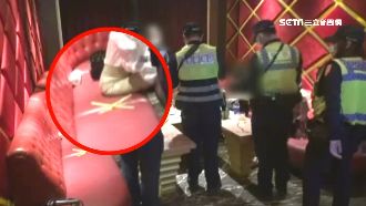 金錢豹實名制！椅貼「X」保社交距離