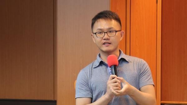 新／靠北蘇睏爭議　簡勤佑：言論自由