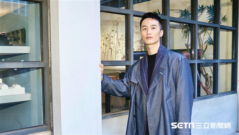 獨／男星拿私處翻模？曝常聯想棒狀物