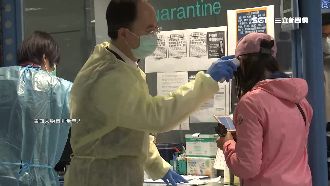 夫確診…妻返台腹瀉　稱喝牛奶拉肚子