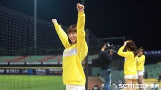 圖多／無人看台熱情不減！峮峮賣力跳