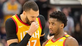 爵士雙星遭爆因疫鬧翻　戈貝爾回應了
NBA,猶他爵士,Rudy Gobert,Donovan Mitchell,武漢肺炎
翻攝自推特