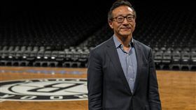 阿里巴巴集團副主席及NBA籃網老闆蔡崇信。（圖／翻攝自推特）