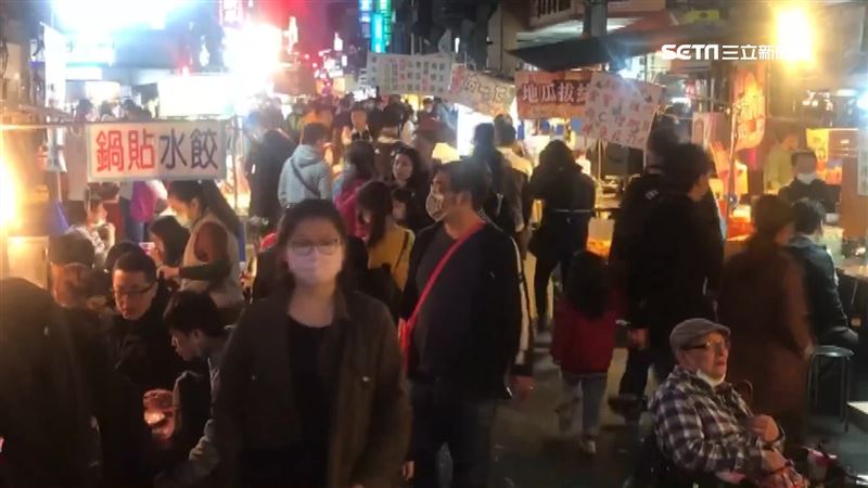 基隆廟口夜市管制人流困難　初試破功