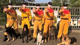 消防署13日透過臉書發文表示，「男生可以戴粉紅色口罩嗎？當然可以！有什麼問題嗎？」，認為不管什麼顏色的口罩，只要能保護的都是最棒的口罩。（圖取自facebook.com/NFA999）