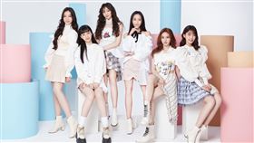 ▲MV視覺揉合魔術方塊展現女孩六面多元樣貌。（圖／喜歡音樂提供）