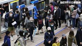 捷運、口罩(圖/記者林聖凱攝影)