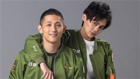 吳怡農、賴品妤帥照連發　電翻全網
圖/翻攝自民進黨臉書