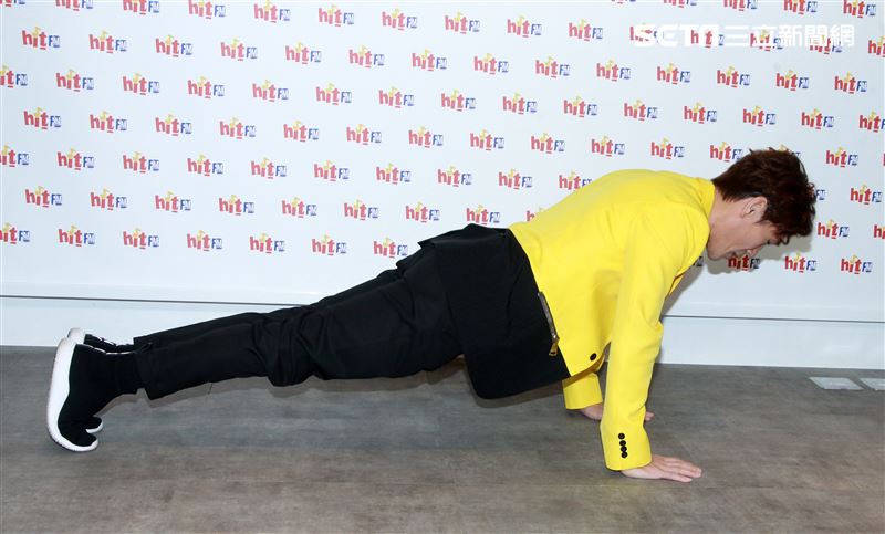 羅時豐發片記者會。（記者邱榮吉/攝影）