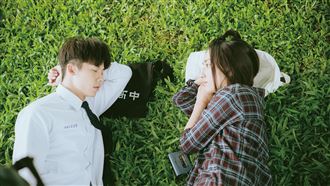 書摘 ／想見你高中恐熄燈 書包熱賣