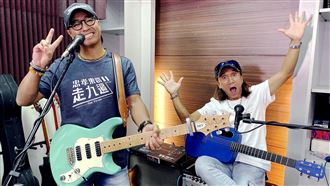 動力火車臉書開唱　直播飆破15萬人