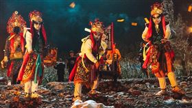 ▲▼《粽邪》完整呈現百年喪葬儀式「送肉粽」的過程。（圖／翻攝自臉書）
