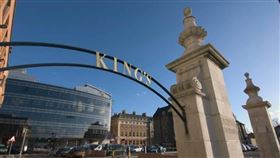 英國13歲男童阿布杜瓦哈3月30日不幸因武漢肺炎在倫敦國王學院醫院（圖）逝世。（圖取自臉書）