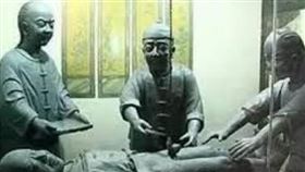 太監,閹割。(圖/翻攝自網路)