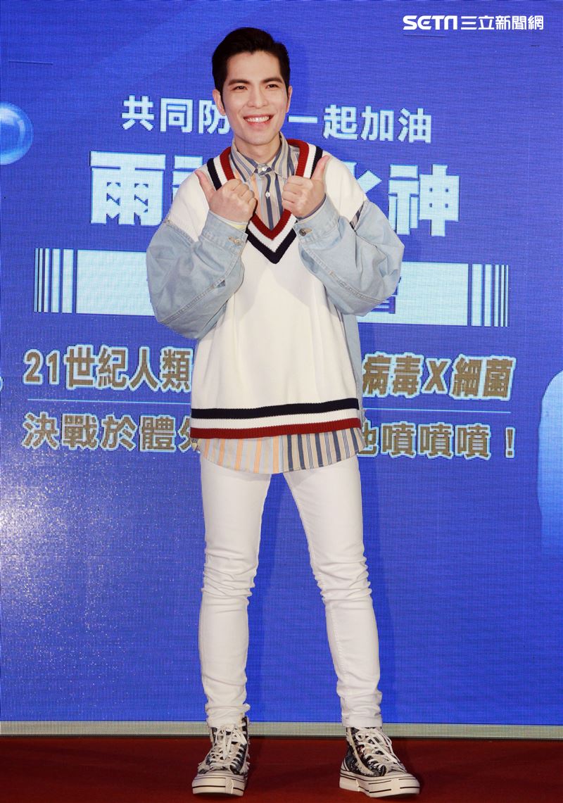 蕭敬騰出席水神公益活動。（記者邱榮吉/攝影）