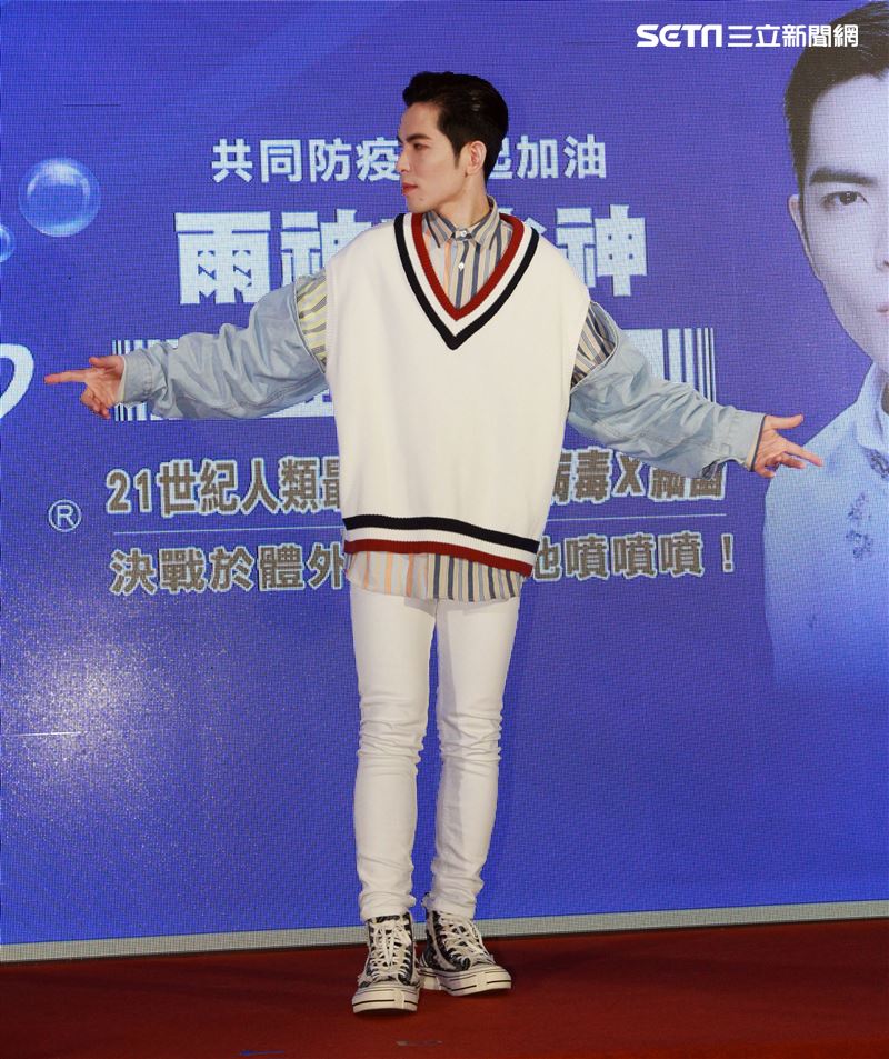 蕭敬騰出席水神公益活動。（記者邱榮吉/攝影）