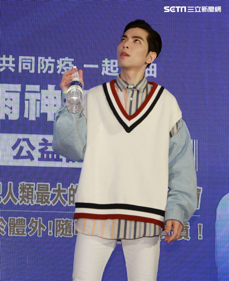 蕭敬騰出席水神公益活動。（記者邱榮吉/攝影）