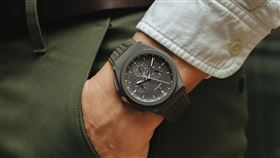 ▲EFY EL PRIMERO 21 LAND ROVER DEFENDER聯名限量腕錶。（圖／ZENITH提供）