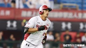 ▲樂天桃猿內野手朱育賢。（圖／記者林聖凱攝影）