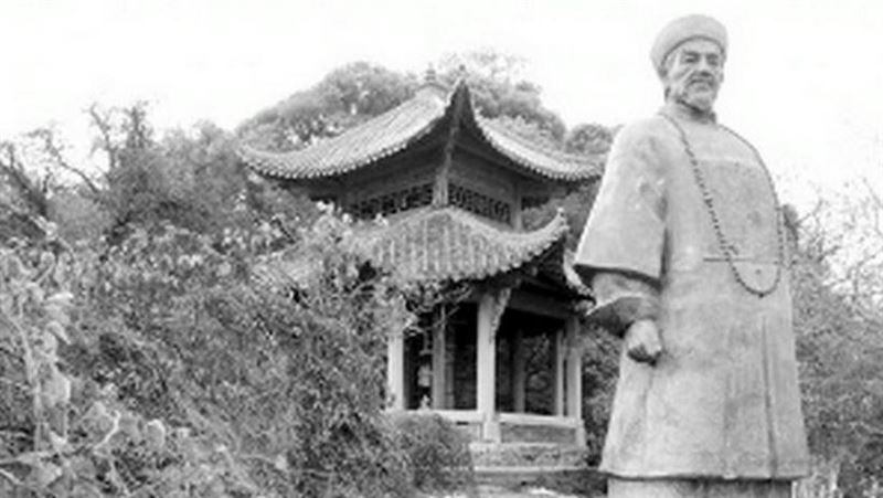左宗棠寫信勸稱帝　曾國藩改一字竟…