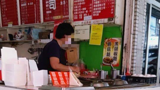 被80歲客人叫阿姨!早餐店反擊公告笑翻