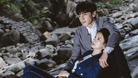 安心亞、宋柏緯。（TVBS提供）