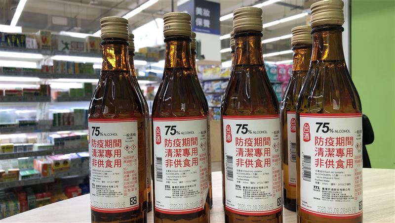 防疫酒精飄米酒味　台酒：原料為糙米