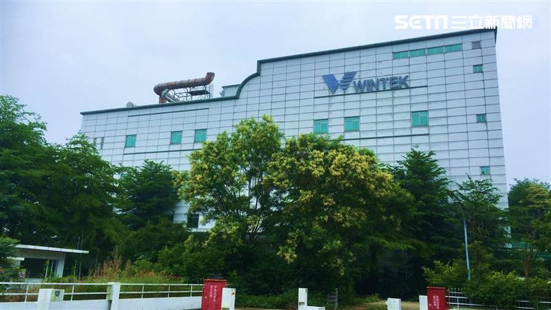 台中廠房逆疫前行　勝華中工廠標脫