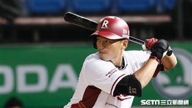 ▲樂天桃猿內野手朱育賢。（圖／記者林聖凱攝影）