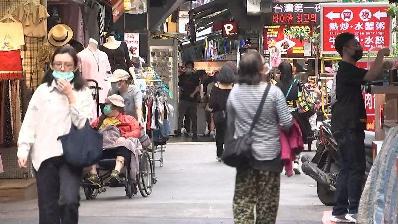 病毒傳播快！專家：三級離我們不遠了